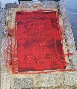 Graffiti at Rotary Beach park