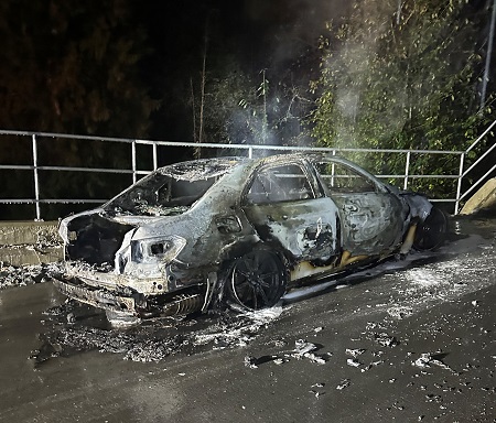Photo of burned Mercedes