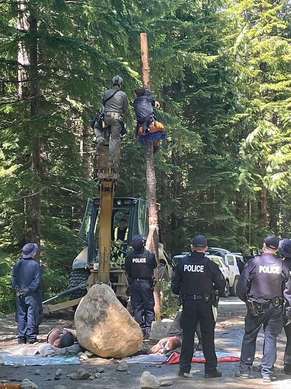 Photo of individual on a monopod structure