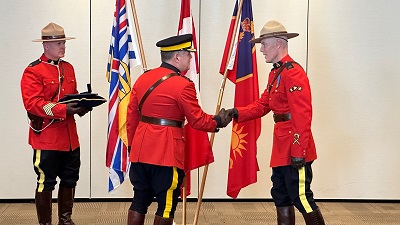 Cpl. Kyle Richmond receiving his commendation for being instrumental in de-escalating a woman who threatened to harm herself.